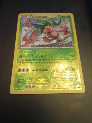 Exeggutor Stage 1 Pokémon Card