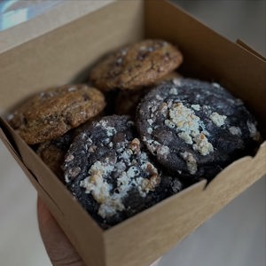 Chocolate chip cookie