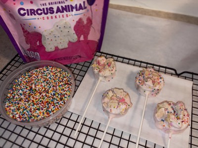 Circus Animal cake pop
