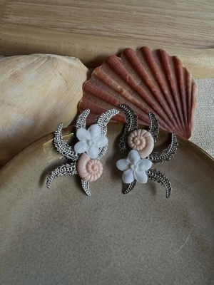Brincos coral