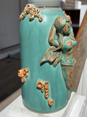 Ceramic lamp base de Erika Webber Pottery