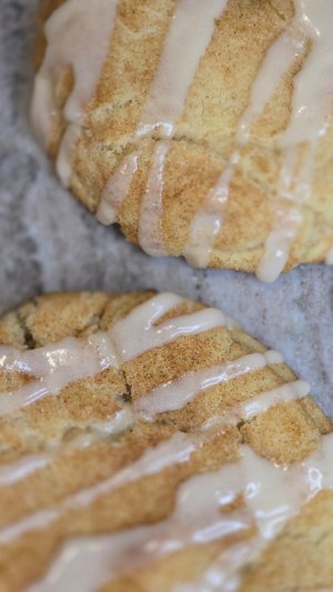 Cinnamon Roll Cookie