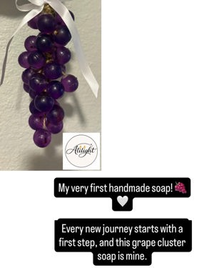 Grape cluster soap de Atilight, Austin, TX