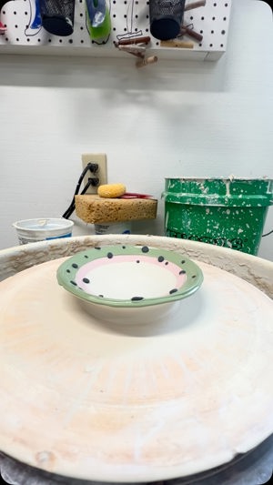 Colored porcelain trout pots