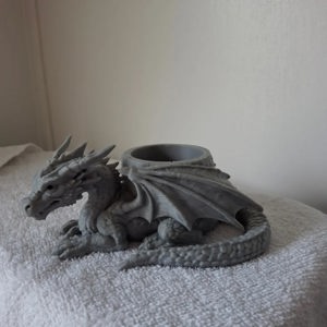 Dragon LED votive holder de Owl Creek Candles