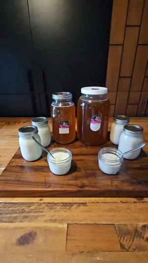 Flavored artisanal yogurt