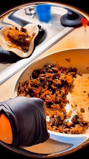 Jerk chicken empanada
