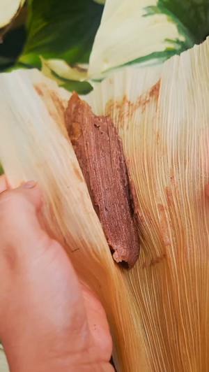 Peach tamal