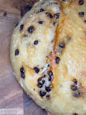 Chocolate chip sourdough loaf de Dallas Sourdough Co, Dallas, TX