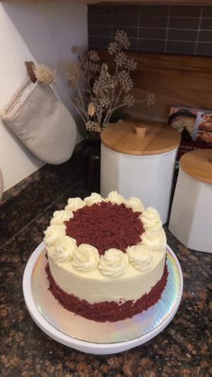 Red velvet cake de Cookies by Chefness, Minneapolis, MN