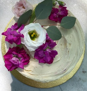 Vanilla bean cake with thyme raspberry preserves and lemon buttercream by Sidepiece ATX, Austin TX