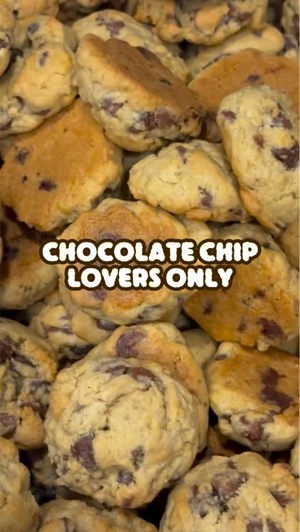 Chocolate chip cookies