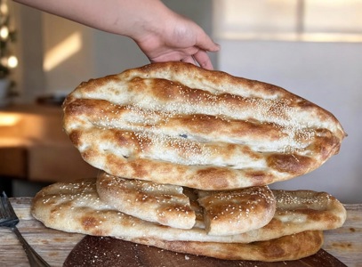 Afghan naan