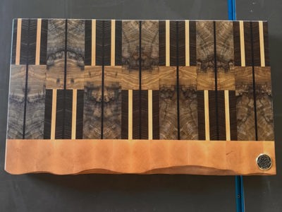 'Faux-Edge Delight' live-edge end-grain board (17 x 26 x 1.75")