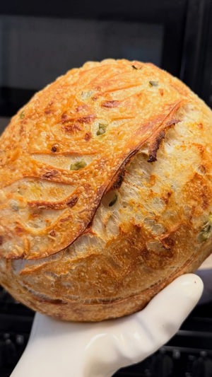 White cheddar dill pickle loaf