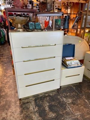 1980s Lane highboy 5 drawer dresser