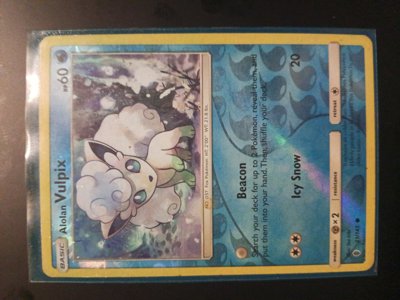 Alolan Vulpix Pokemon Card
