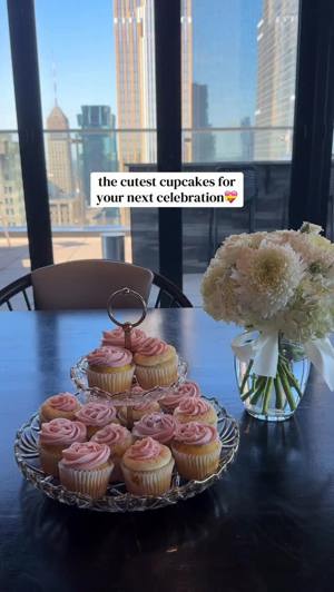 Churro cupcakes