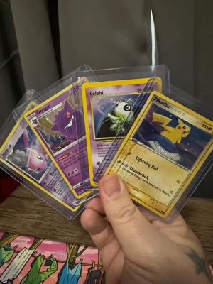 Pokemon single cards
