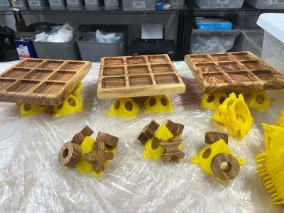 Tic tac toe game board