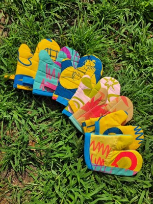 Oven mitts