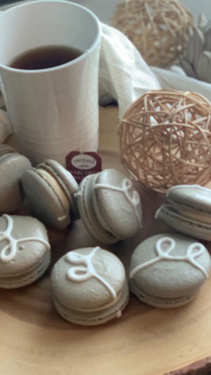Earl Grey macarons