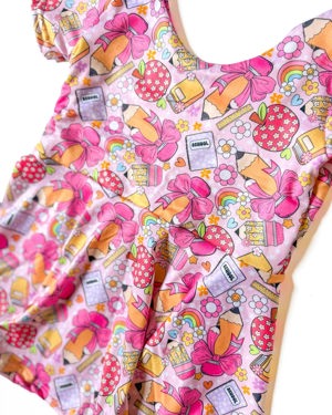 Pretty Smart print outfits