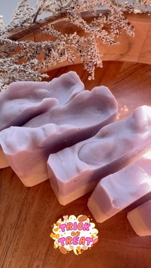 Oatmeal soap with lavender and sunflower essential oils