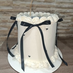 Vintage cake