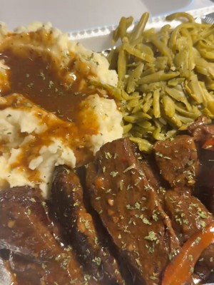 Short rib with mashed potatoes, gravy and green beans by Greedy Gang Eatery, Austin, TX