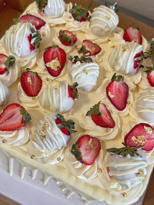 Strawberry cake