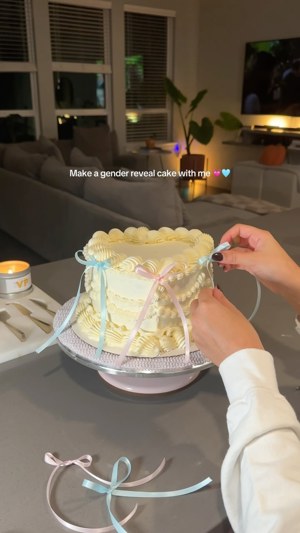 Gender reveal cake