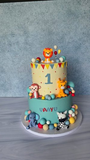 Custom theme cakes