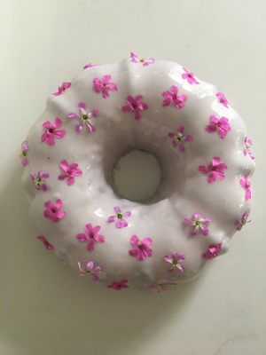 Sourdough Bundt cake de Chez Iris Bakery, Houston, TX