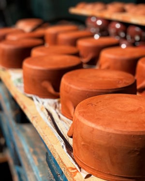 Vasos e peças de jardim