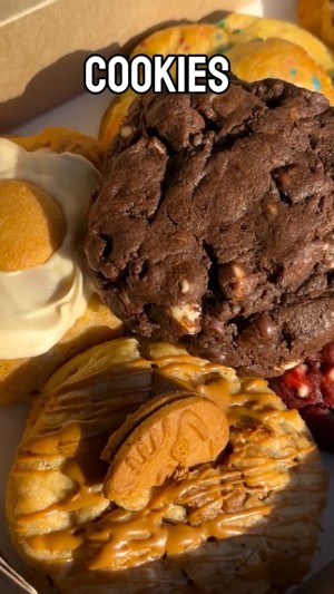 Croissant cookies (crookies) de Baked to Perfection, San Antonio, TX