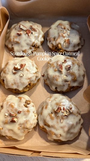 Sourdough pumpkin spice oatmeal cookie de moon & mallow bread & baubles, Mesa, AZ