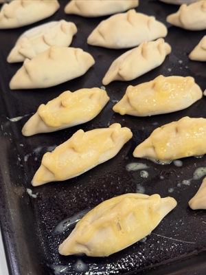 Mini sweet empanadas with Nutella and banana