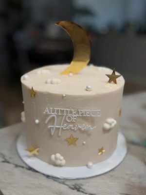 Red velvet cake with cream cheese frosting